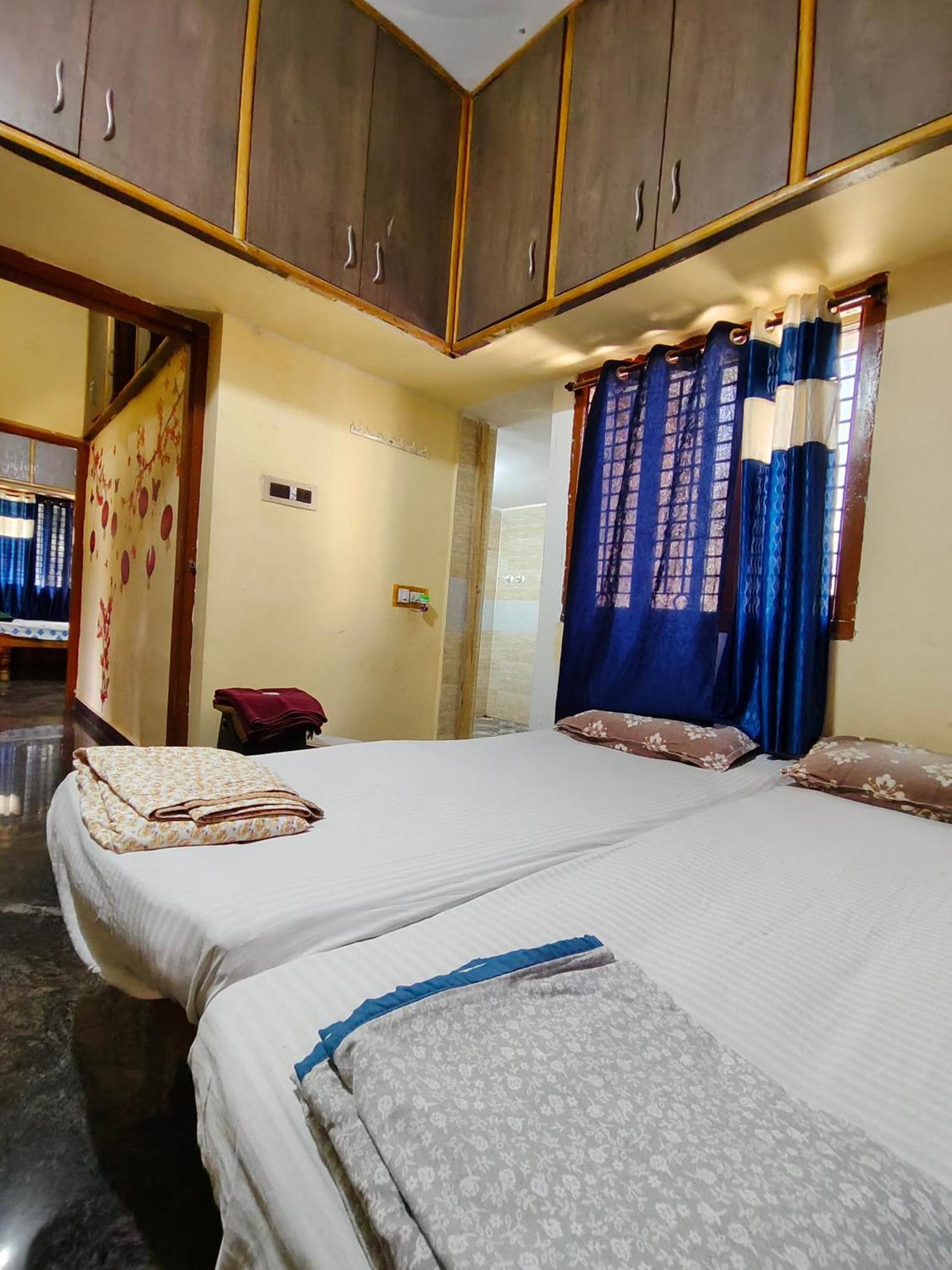 Magic Rock Villa Hospet Exterior photo